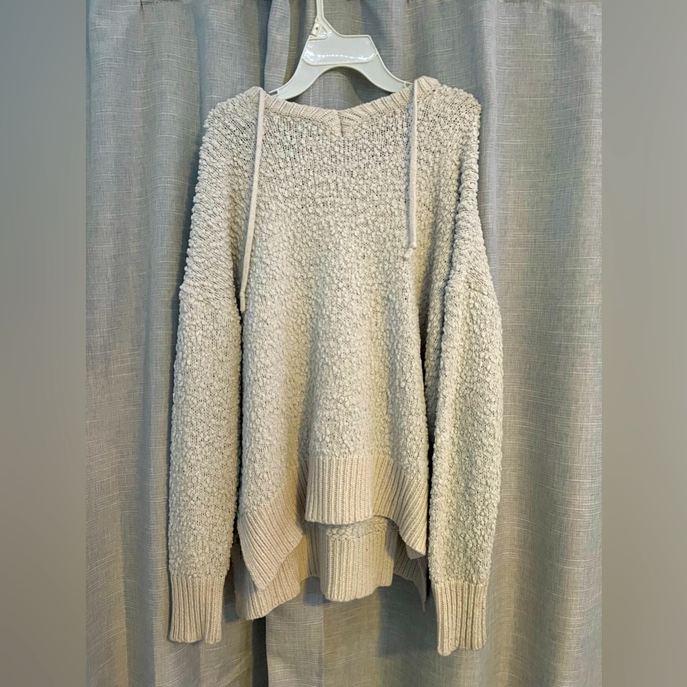 Bubble knit sweater hoodie